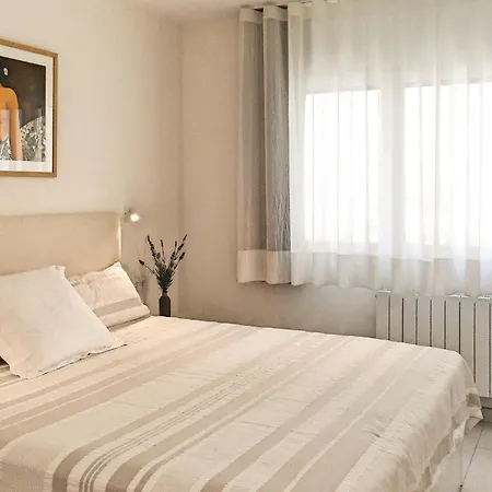 Appartement Amazing In With Kitchen Tossa de Mar